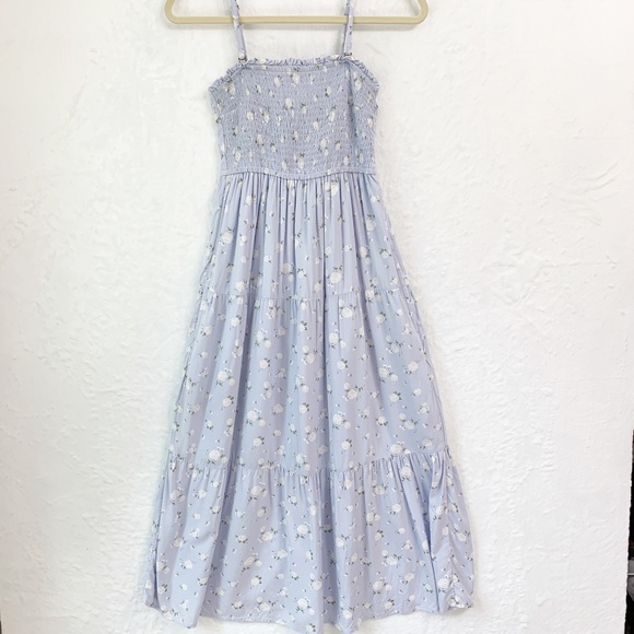 Hollister Floral Smocked Tiered Tie Back Midi Dress Sz S - Picture 2 of 14